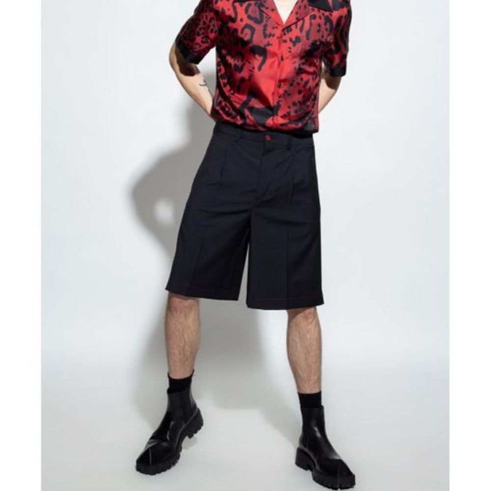 NWT! Dolce & Gabbana Men's Black wool blend dress shorts